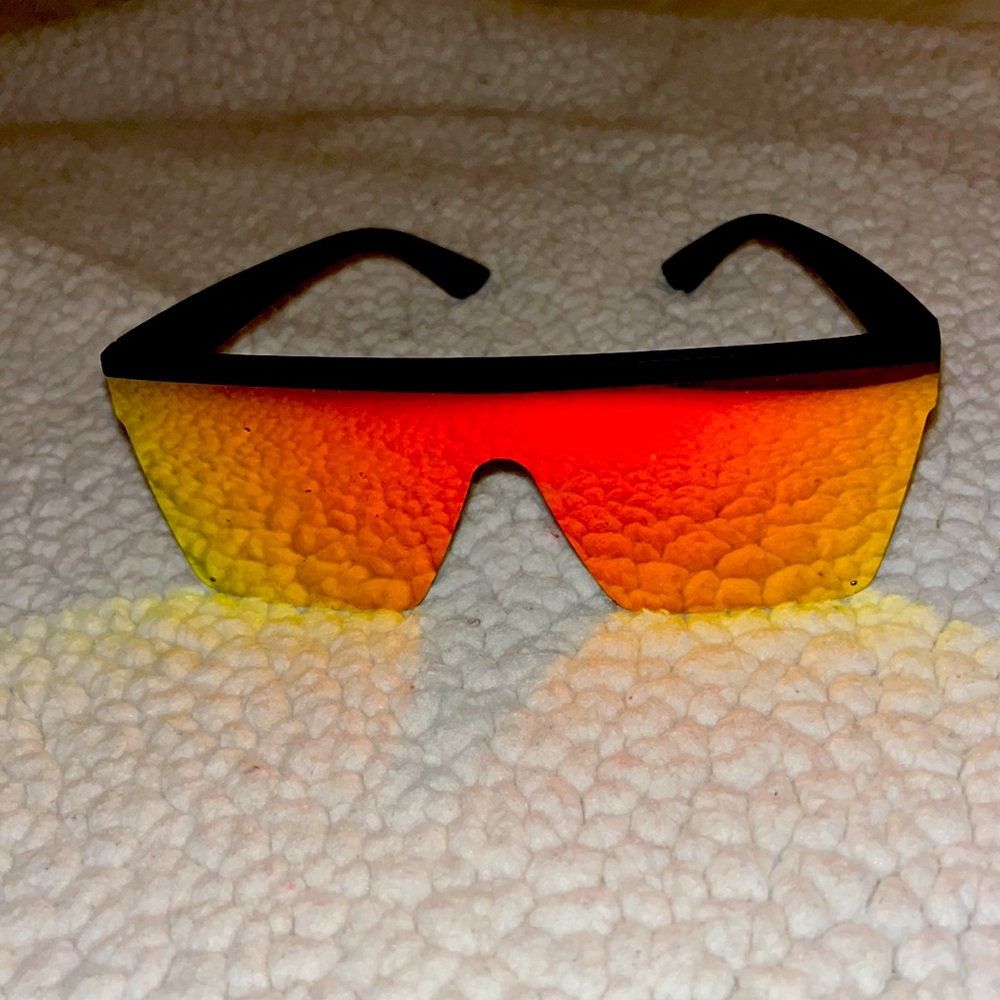Hand Polished Frame Sunglasses